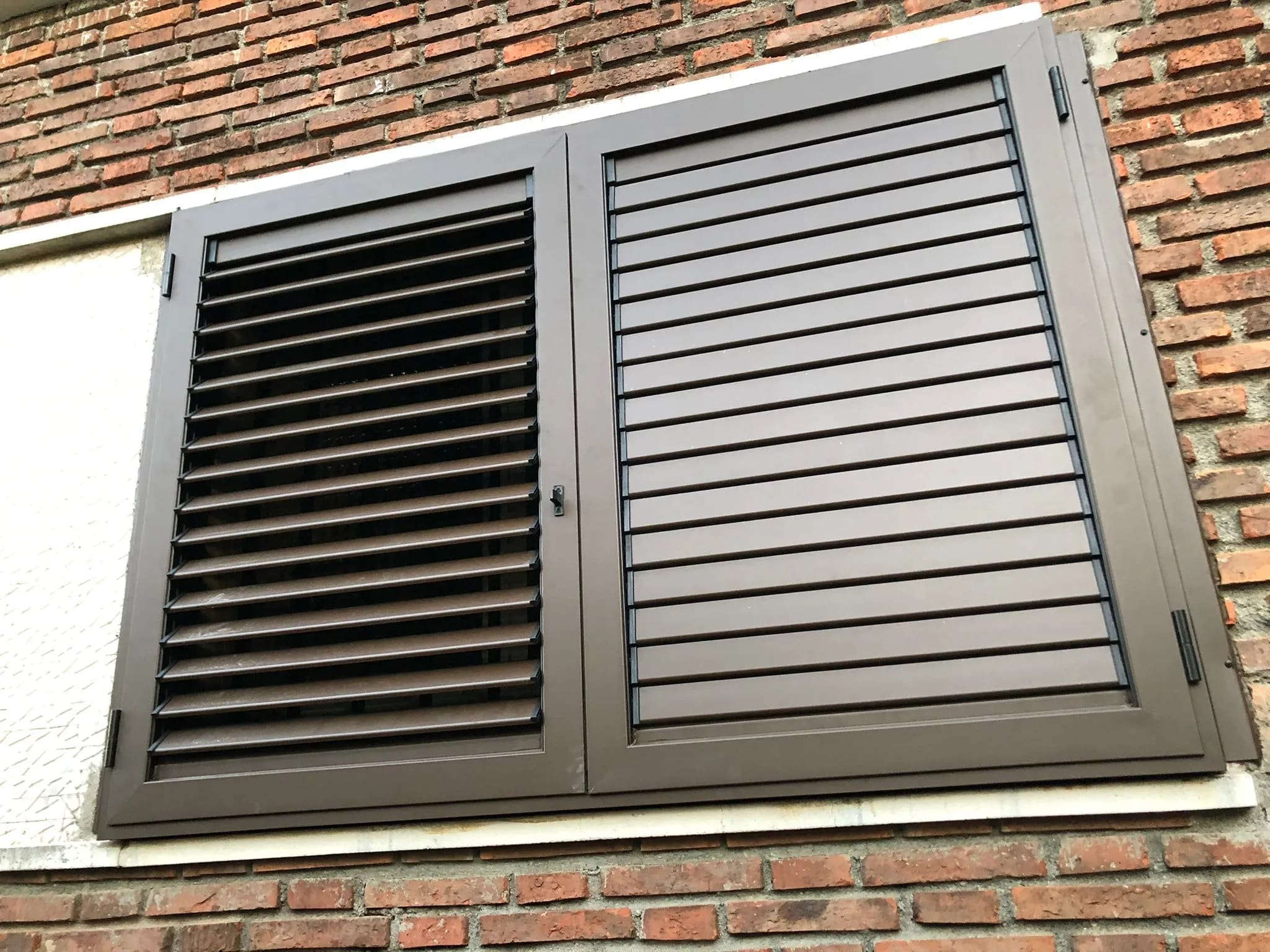 Conjunto Ventana y Persiana