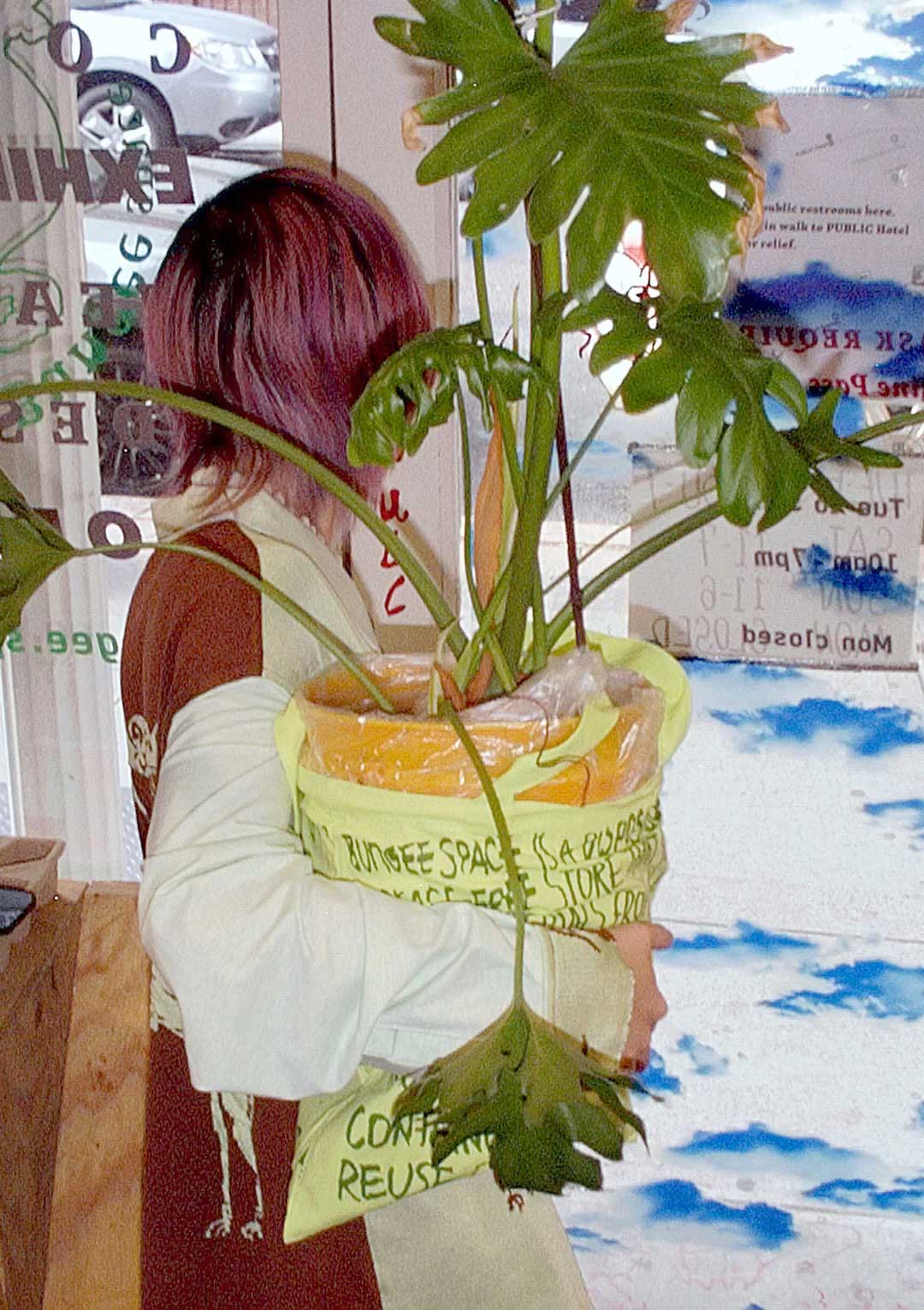 Package-Free mentol tote, view 2