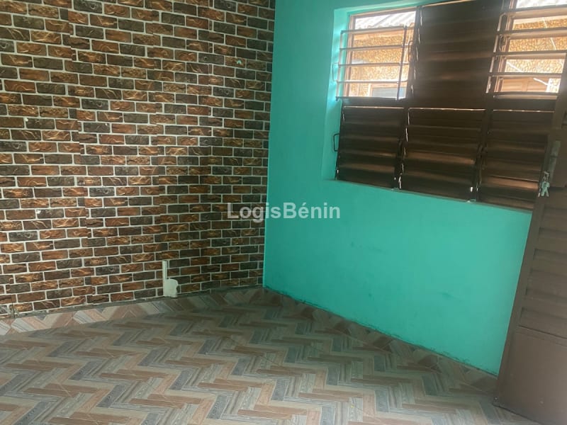 2 Chambres salon sanitaire à Fidjrossè, Cotonou