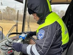 На М-5 под Сызранью правоохранители подряд «шерстили» автобусы и грузовики