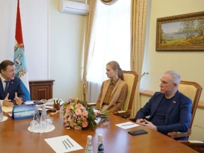 Самарский Губернатор предложил замещать автопарк такси отечественными автомобилями