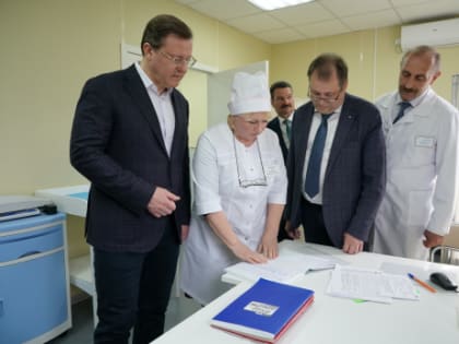 Современная школа, новый ФАП и ремонт ДК: Дмитрий Азаров проинспектировал работы на соцобъектах Шигонского района