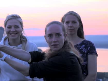 Блогерши с очаровательными голосами спели песню на стихи Пушкина и сняли клип в Шигонском районе