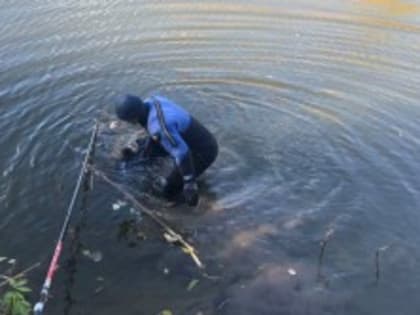 Водолазы вели поиски пропавшего рыбака на реке Чапаевка