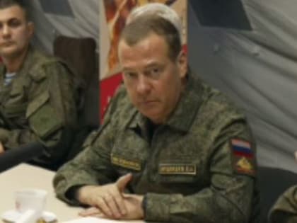 Медведев призвал признать реалии в ситуации с Украиной