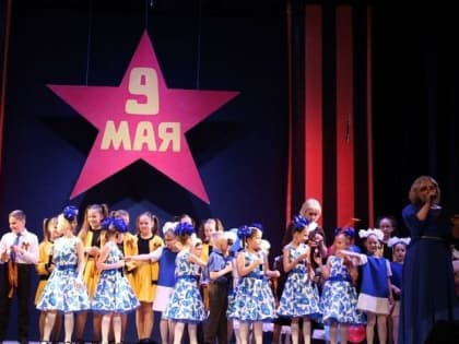 Тольяттинцев объединили песни и стихи военных лет