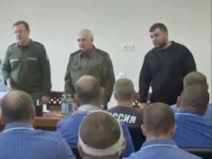 "Вся Самарская область сегодня с вами": губернатор Дмитрий Азаров поддержал самарских бойцов в Ростове-на-Дону и Макеевке