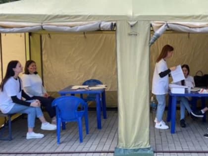 Люди пришли в центр Сызрани, чтобы спасти больных раком