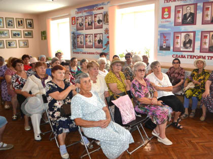 О СЕКРЕТАХ АКТИВНОГО ДОЛГОЛЕТИЯ