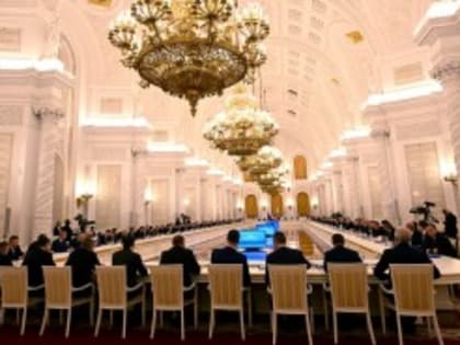 Дмитрий Азаров принял участие в Госсовете по вопросам реализации молодёжной политики