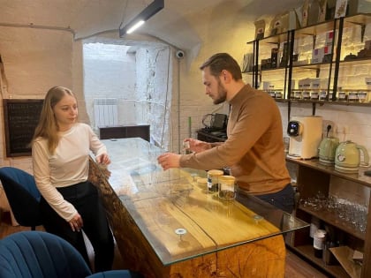 Молодой предприниматель из Самары открыл чайный бар с помощью регионального гранта