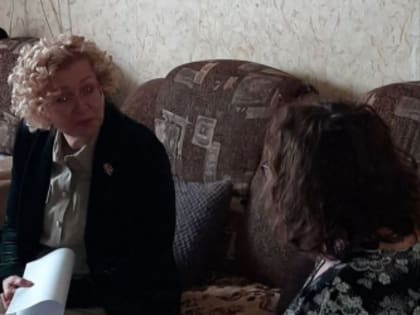 Мэр Александра Гожая обнадежила матерей бойцов СВО, а затем выступила в роли инспектора