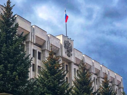 Региональные власти обсудили детский отдых, работу управляющих компаний и безопасность жителей