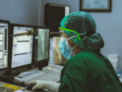 Кому грозит саркома? Ответ онколога может встревожить родителей