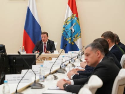 Дмитрий Азаров провел совещание по безопасности в Самарской области во время новогодних праздников