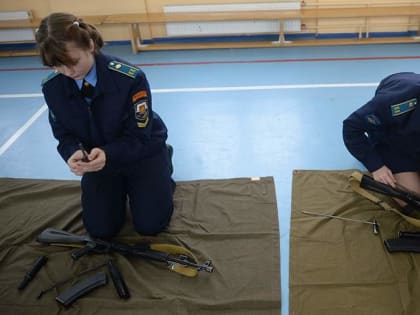 В РФ утвердили программу школьного образования с блоком военной подготовки