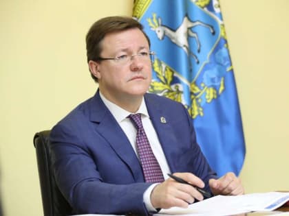 Дмитрий Азаров рассказал о проекте закона об областном бюджете на 2023-й год