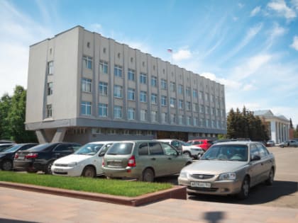 В сызранской администрации признались в любви к отечественным авто после поручения Путина