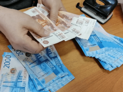 Повышение выплат и пенсий, запрет на свадьбы и шанс получить отсрочку от армии: что изменится в стране в феврале