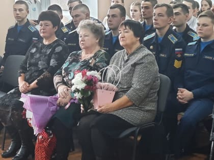 В школе № 19 города Сызрани состоялся Урок мужества с участием матерей героев России