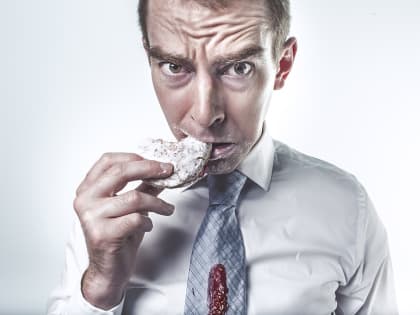 Врач назвал постоянный голод симптомом нескольких опасных заболеваний