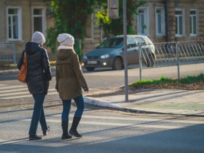 Как вырастут пособия с 1 февраля, блокировка карт россиян, идет ковид, от которого нет защиты: важное к этому часу