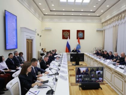 Вячеслав Федорищев оценил работу оперативных служб в праздничные дни на совещании в правительстве