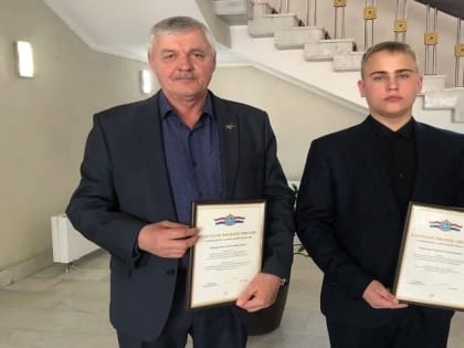 Губернатор поблагодарил тольяттинских «Профессионалов»