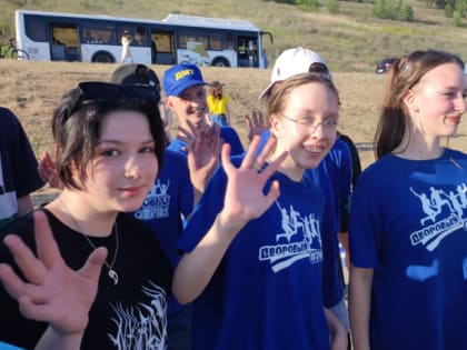 #Прямосейчас на набережной Комсомольского  района проходит праздничная программа, посвященная 286-летию Ставрополя на Волге - Тольятти