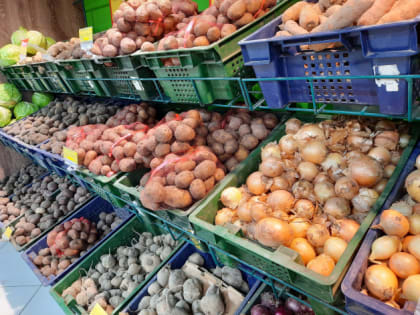В магазинах резко подешевели некоторые продукты