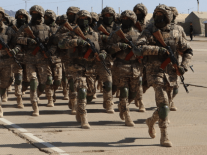 О второй волне мобилизации, новый выходной и 28 наказанных за неявку в военкомат: важное к этому часу