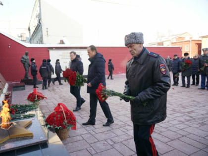 В Самарской области почтили память погибших в страшном пожаре 10 февраля - в списке 57 человек