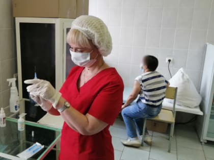 Готовимся к взрыву в январе: в Самарскую область везут 37 000 доз новой вакцины