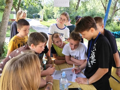 КОМАНДА ХУЛИГАНОВ — В ДЕЛЕ!