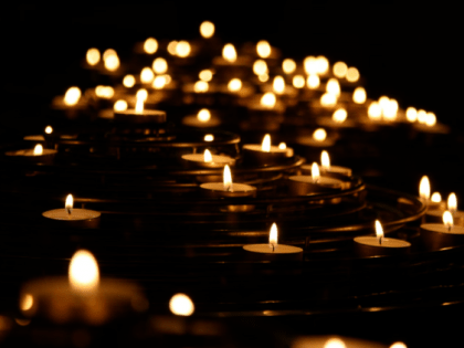 В Сызрани выложат «огненный» паровоз из шести тысяч свечей