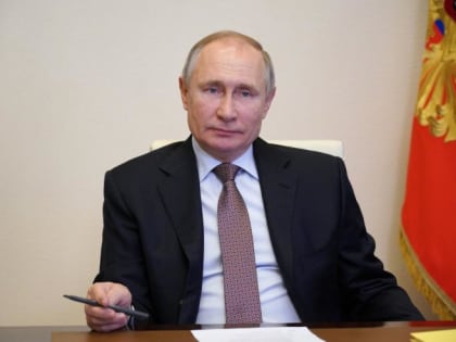 Владимир Путин в новогоднем обращении: "Вместе мы преодолеем все трудности и сохраним страну великой и независимой"