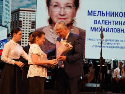 Виктор Кудряшов: «Мы по праву гордимся тем, что строительная отрасль нашей области – одна из сильнейших в стране»