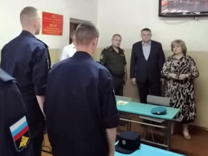 Ольга Гальцова обратилась к самарским призывникам и военным на сборном пункте в Сызрани