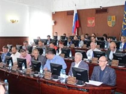 Депутаты обвинили администрацию Тольятти в формальном подходе к составлению проекта муниципальной программы