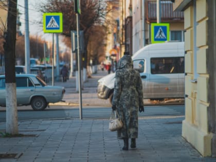 О выдвижении Путина на новый срок, экстренная посадка лайнера и лютые морозы до минус 35: важное к этому часу