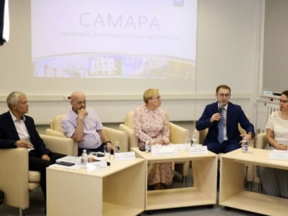 Елена Лапушкина пообщалась с жителями Красноглинского района
