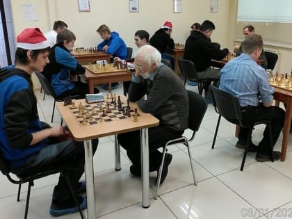 Рождественский блицтурнир в Самарской шахматной гостиной.