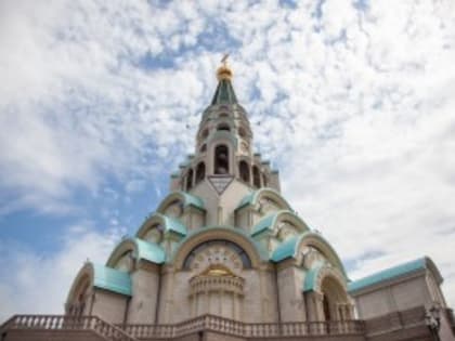 Прямая трансляция: Главную Пасхальную службу проведет Митрополит Сергий в Софийском соборе Самары