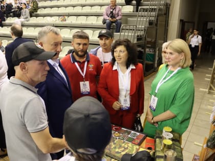 КОГДА ДОБРЫЕ СЕРДЦА — ВМЕСТЕ