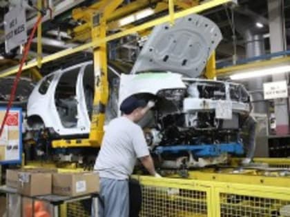 Путин поручил правительству утвердить новый план развития автопрома РФ до 1 сентября