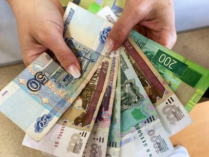 По 10 000 рублей переведут на карту: кому уже 27 октября придет новое пособие от ПФР