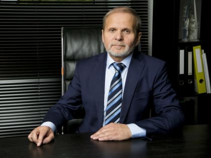 Профессор Московского городского педагогического университета получил награду в День России