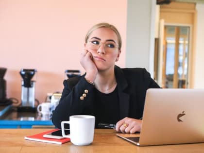 Врач объяснила, чем опасно профессиональное выгорание