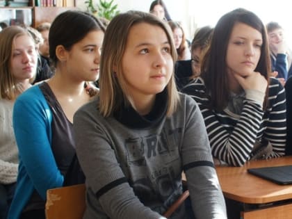 С 1 сентября будет сокращение учебного года: российских школьников ждёт двойной праздник