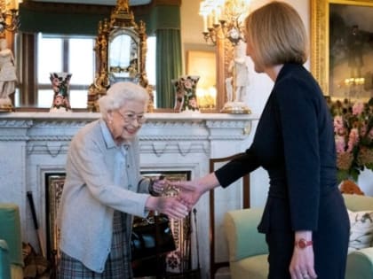 Умерла Королева Великобритании Елизавета II